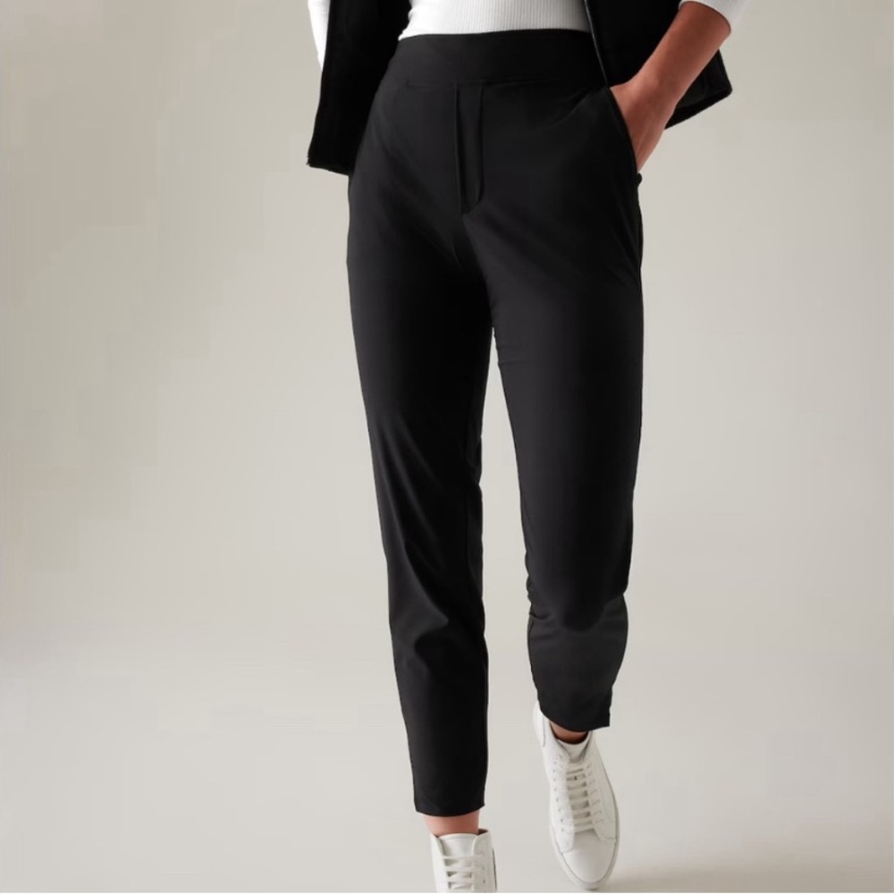 Athleta Black Ankle Cropped Pants Modern Fit